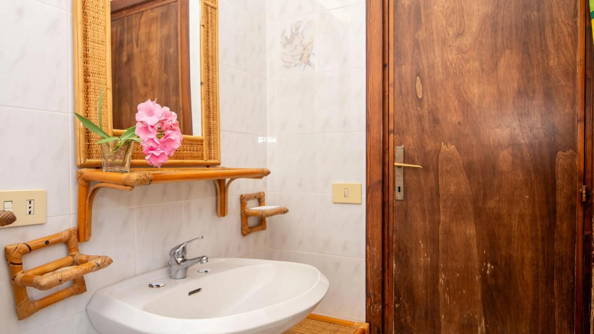 Holiday Home Mare-2 By Interhome Li Valcaggi